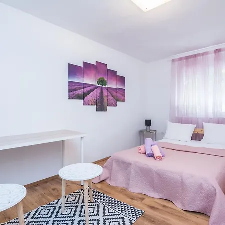 Cosy Near The Sport Center And Exercise Park Visnjik - Apartment *
