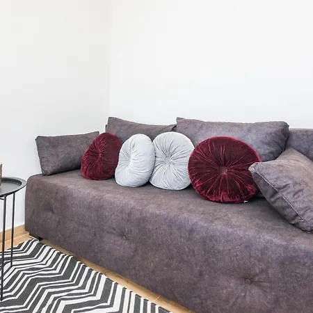 Apartment Cosy Near The Sport Center And Exercise Park Visnjik - Zadar