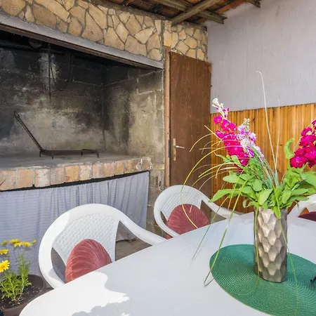 Apartment Cosy Near The Sport Center And Exercise Park Visnjik -